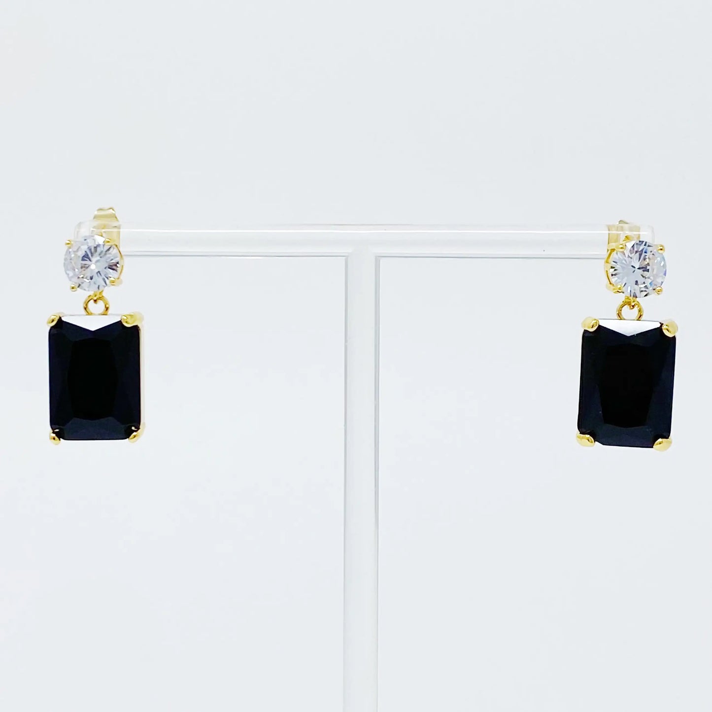 Banquet In Castle Jewel Earrings